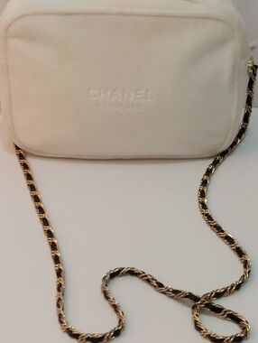 New Chanel White Crossbody Bag With Iconic Black-Gold Weaved Chain + Front Logo